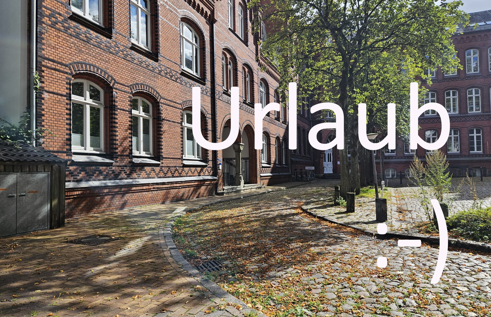 Kirchenbüro St. Marien, Urlaub